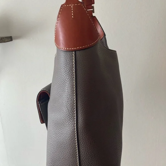 Dooney & Bourke Gray Leather Shoulder Bag - Picture 3 of 10